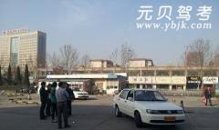郑州鸿程驾校风采和鸿程驾校Logo
