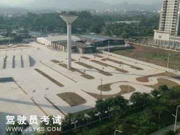 华鑫驾校