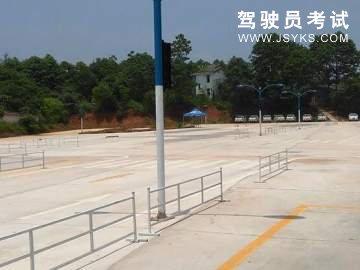 億隆驾校