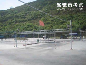 中驾驾校