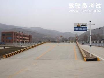 东胜驾校