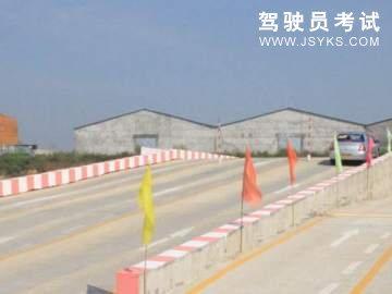 旭峰驾校