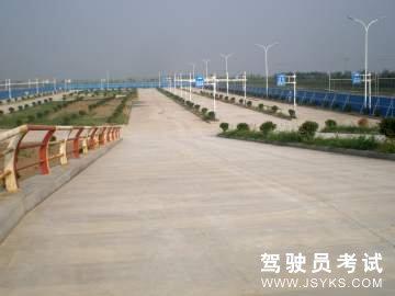 锐恒驾校