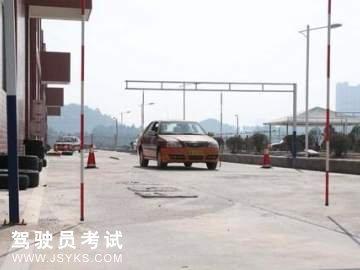 黄浦驾校
