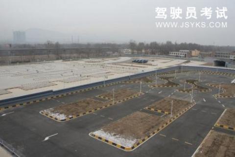 鹏诚驾校