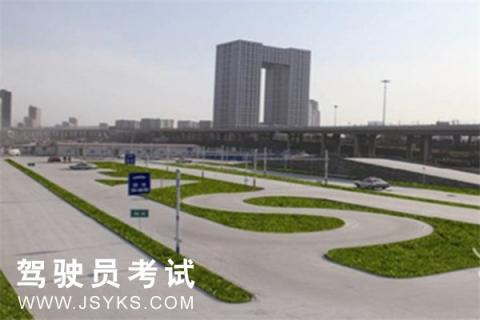 德泰驾校