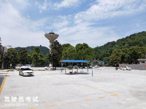 联利驾校