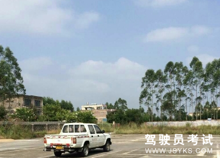 利争驾校