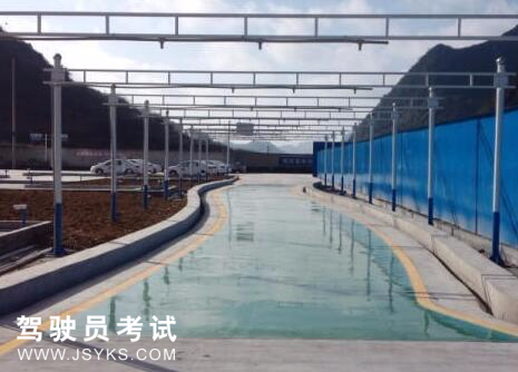 鑫鑫驾校