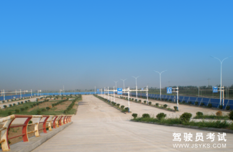 清华驾校