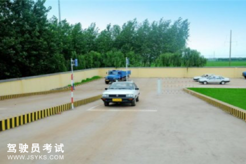 扬帆驾校