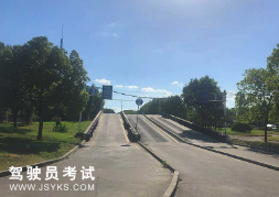 顶航驾校